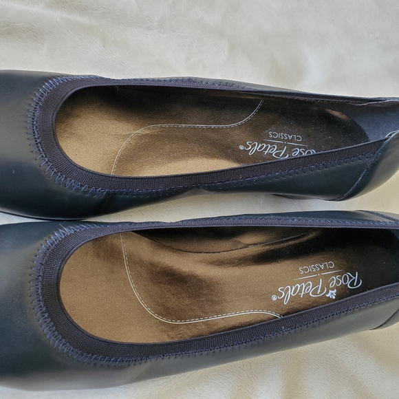 Rose Petals "Brandi" Sz 9.5 Narrow Blue Shoes NWOT - Picture 6 of 6